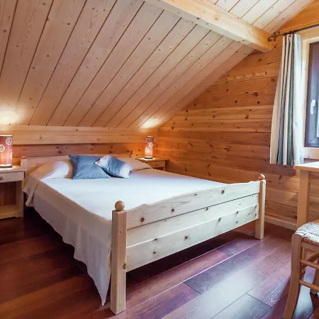 Modern Holiday In Vresse-sur-semois With Kayaking Dom wakacyjny